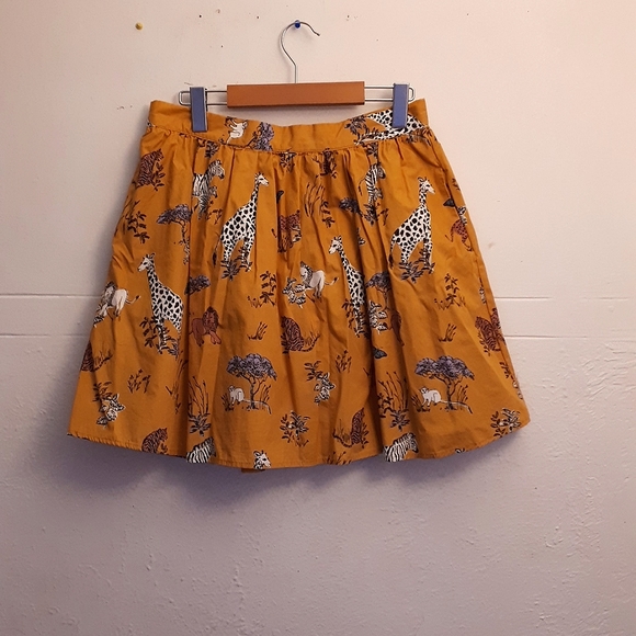 Modcloth Dresses & Skirts - Safari Skirt